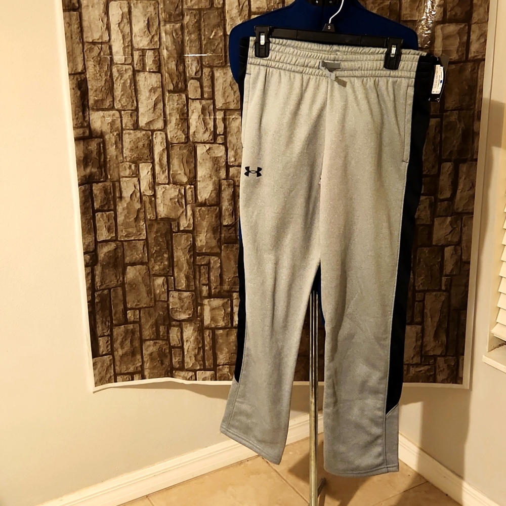 NWT Boys Sz YXL